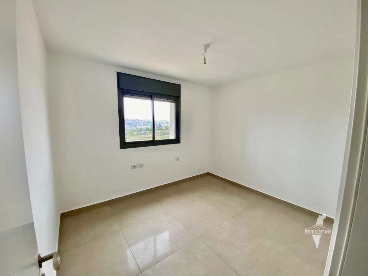 4-Room Apartment For Sale On Tidhar Street, Givat Ze'ev