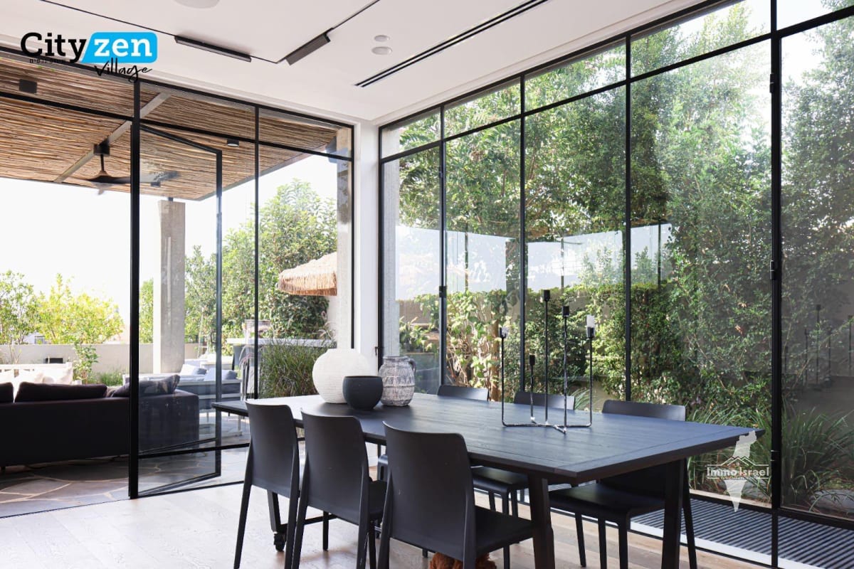 בית יוקרה 9 חדרים למכירה ברחוב הנופר, אבן יהודה