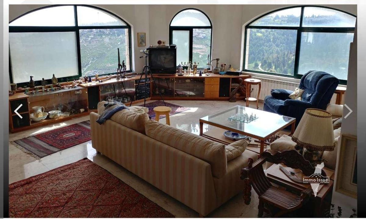 4-Room Penthouse For Sale On Ein Rogel Street, Jerusalem