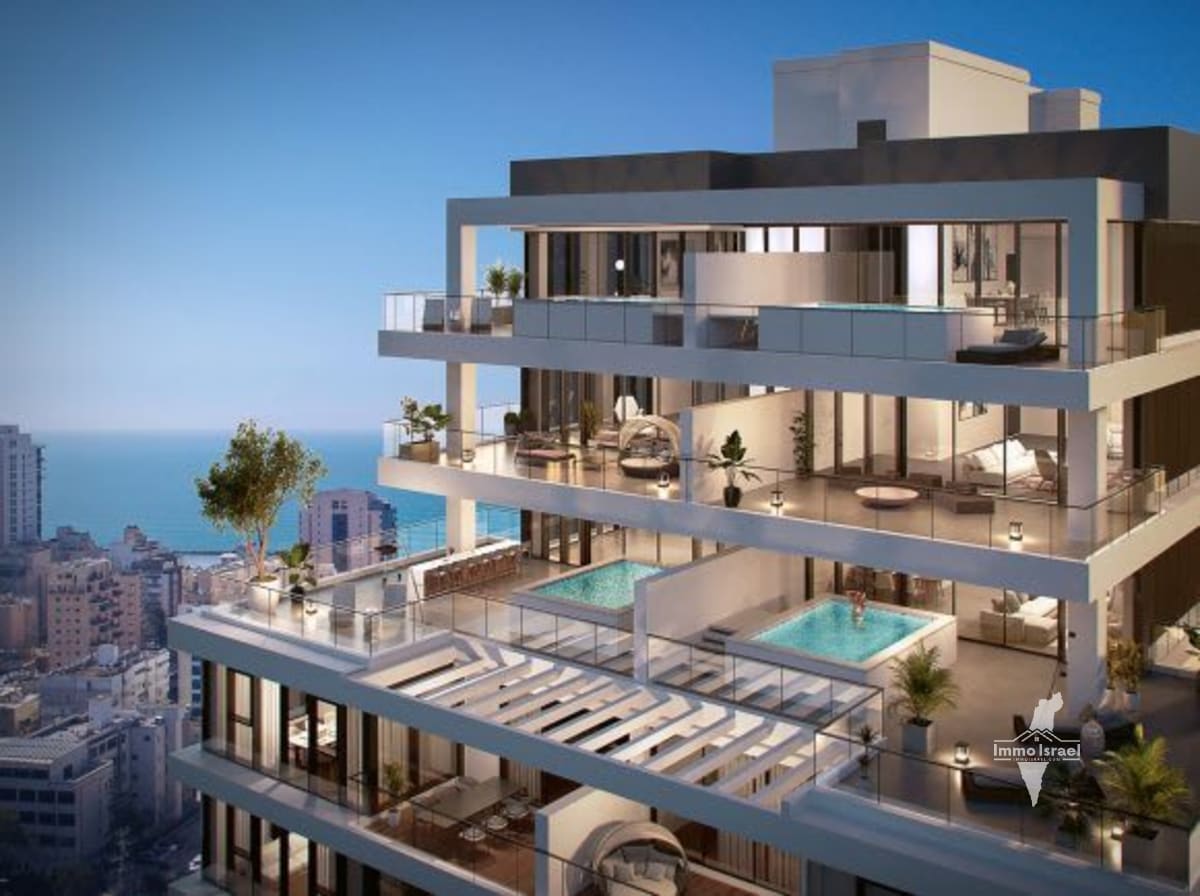5-Room Penthouse For Sale On Dizengoff Street 23, Netanya
