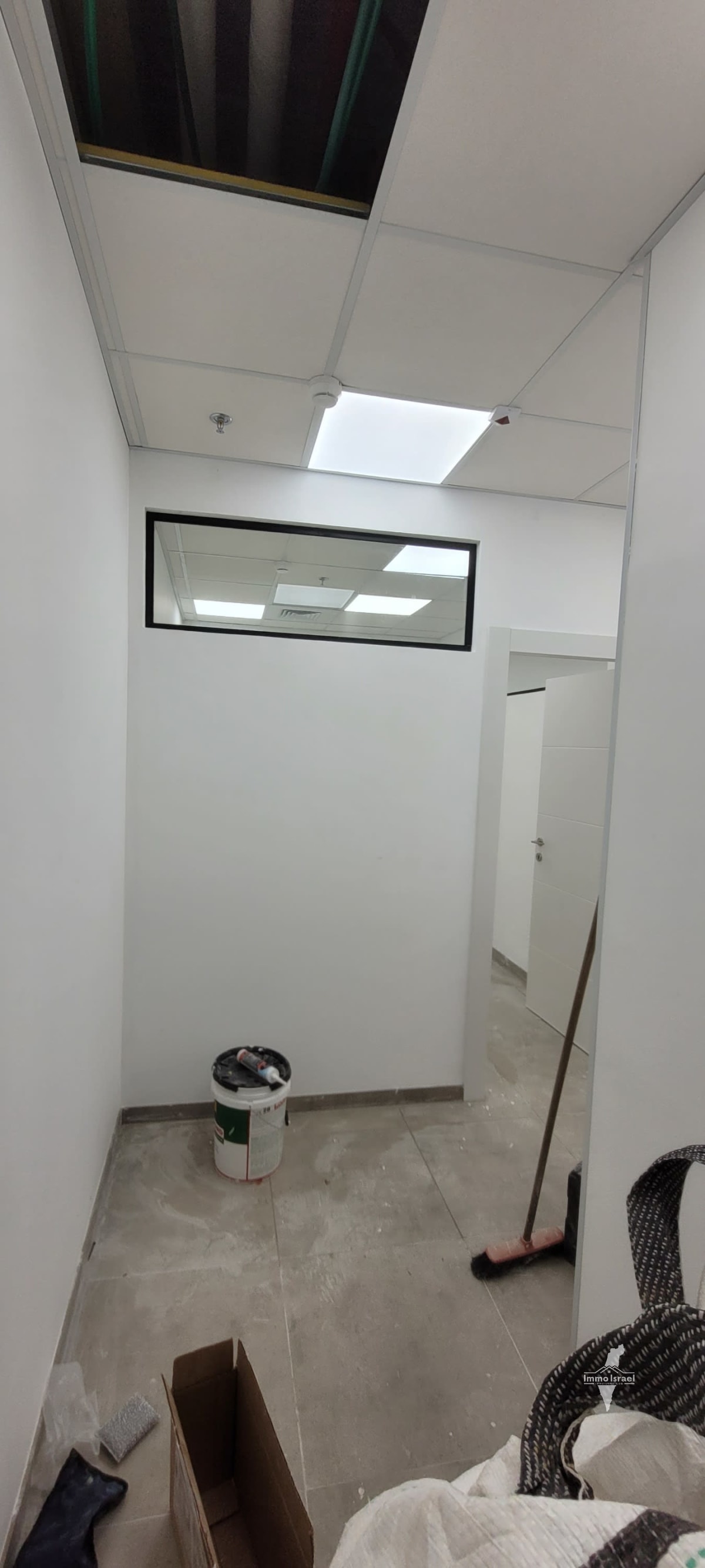 Office For Rent On Menakhem Begin Road, Tel Aviv