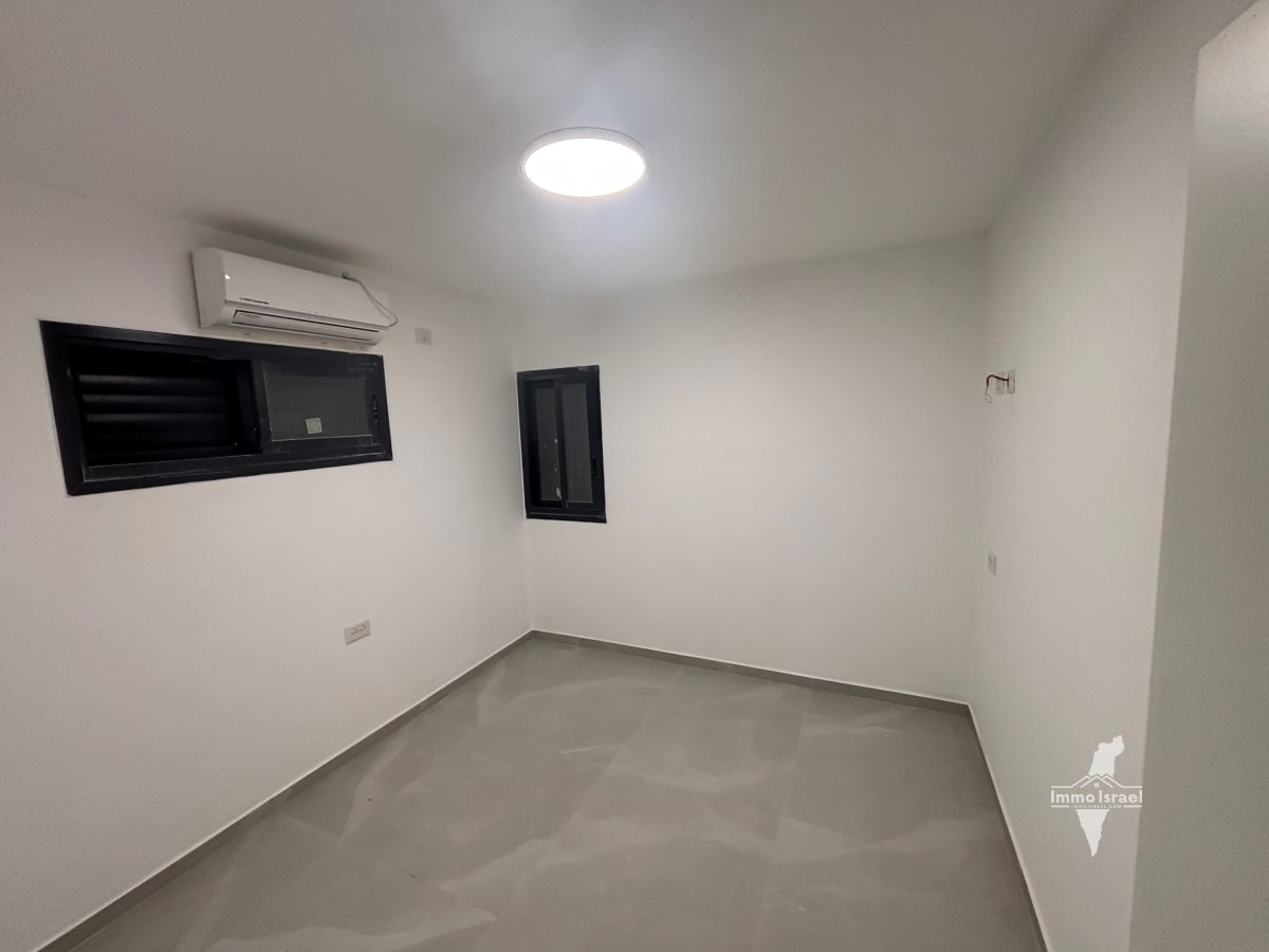 Appartement de 4 pièces à louer rue Kheil Ha-Raglim, Rishon LeZion