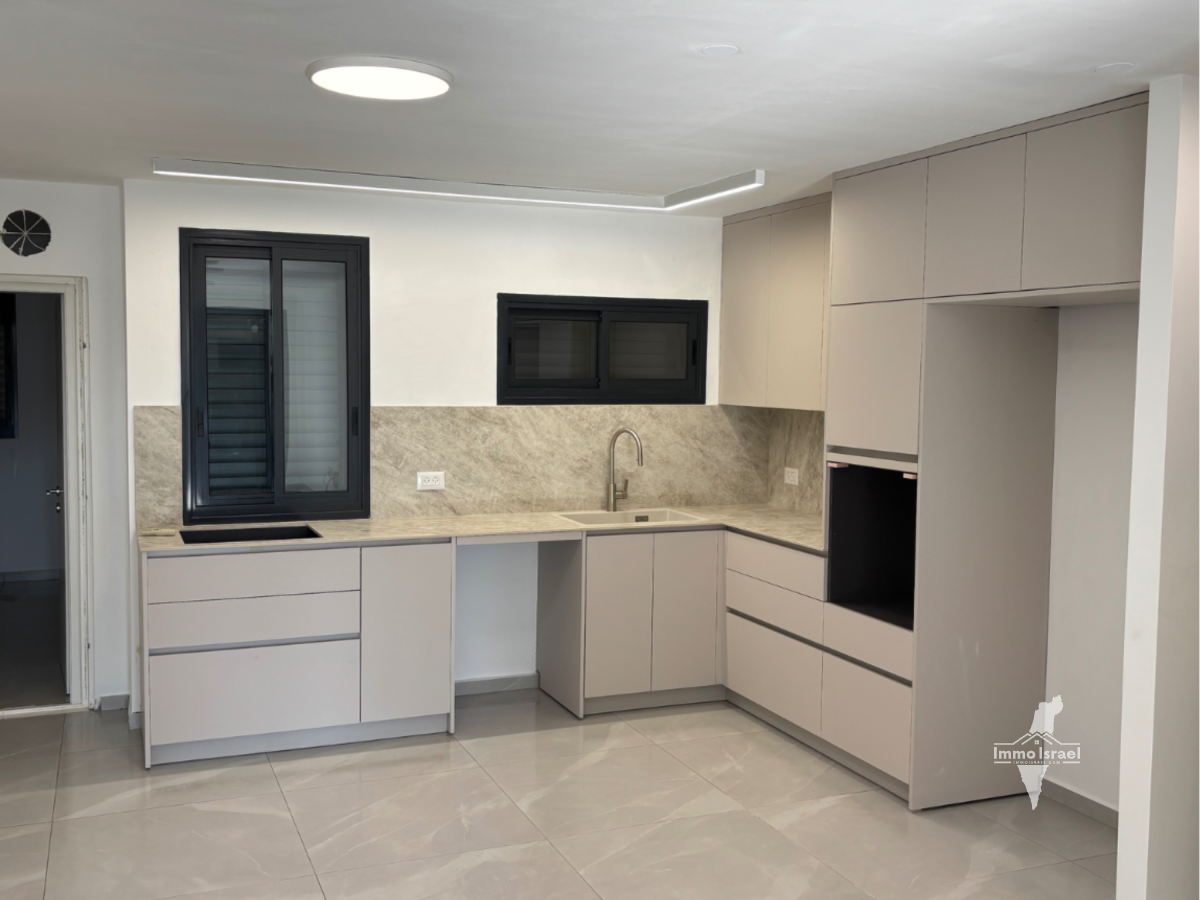 Appartement de 4 pièces à louer rue Kheil Ha-Raglim, Rishon LeZion