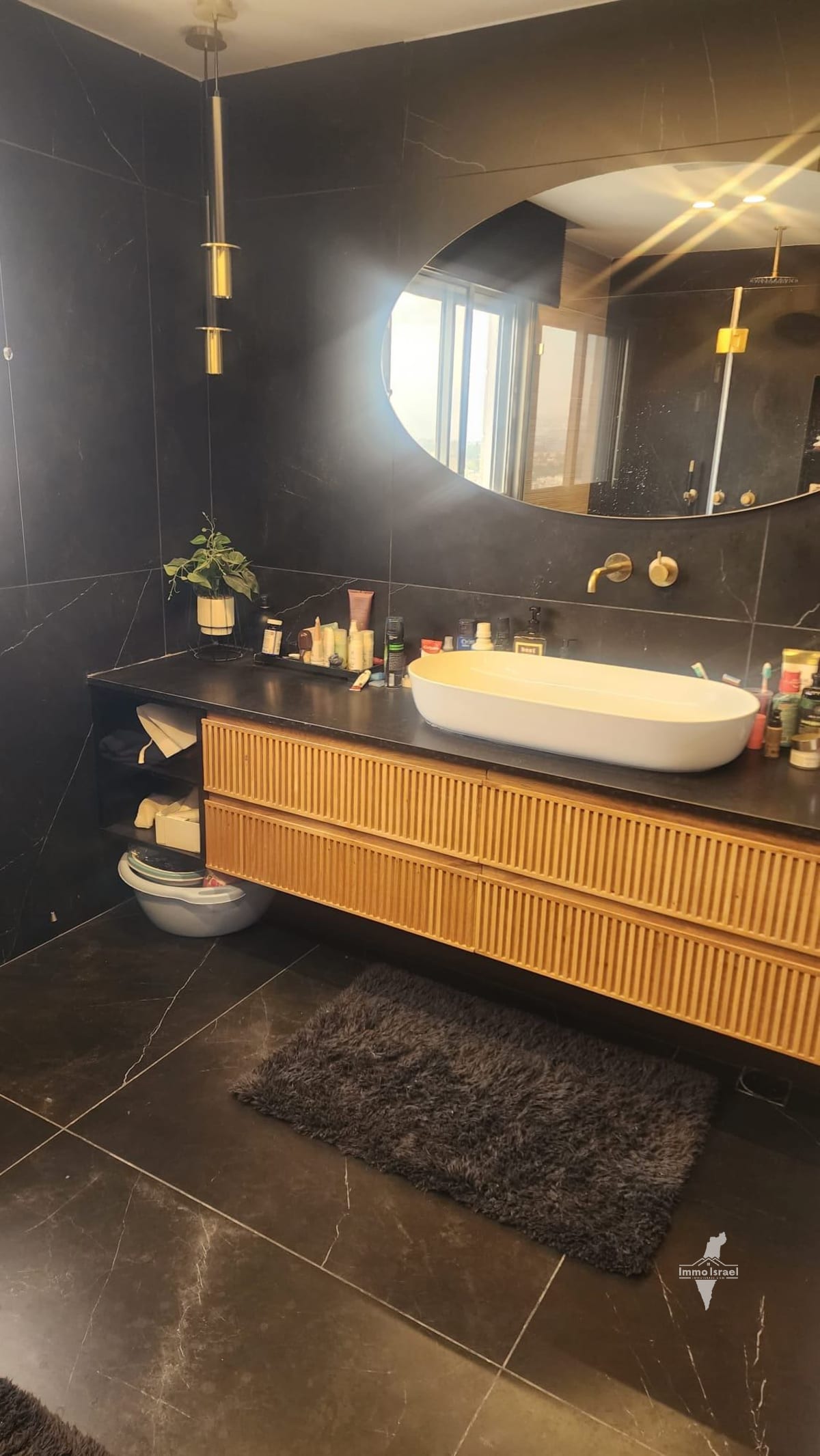 4-Room Roof Apartment For Sale In Ramat Hasharon