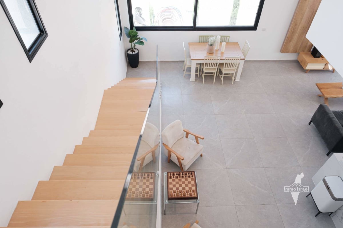 וילה-8-חדרים-יוקרתי-למכירה-להבים