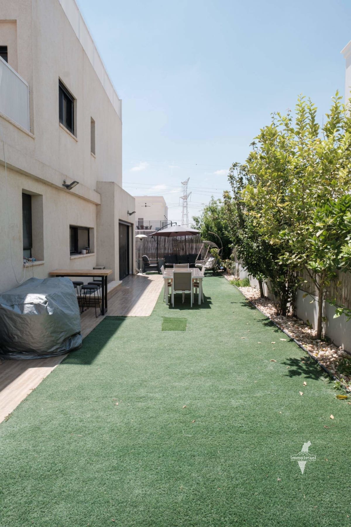 Luxury 8-Room Villa For Sale In Lehavim