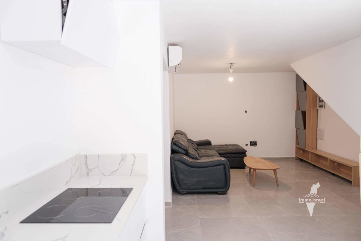 Villa de luxe de 8 pièces à vendre à Lehavim