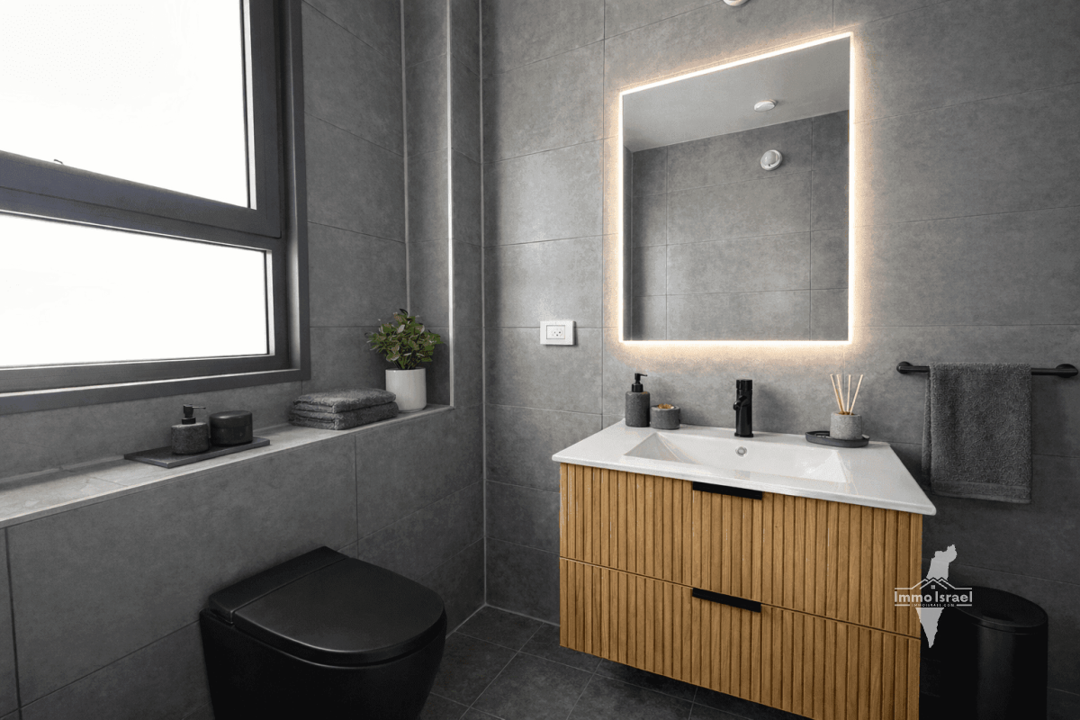 דירת 5 חדרים למכירה ברחוב שניר, חדרה