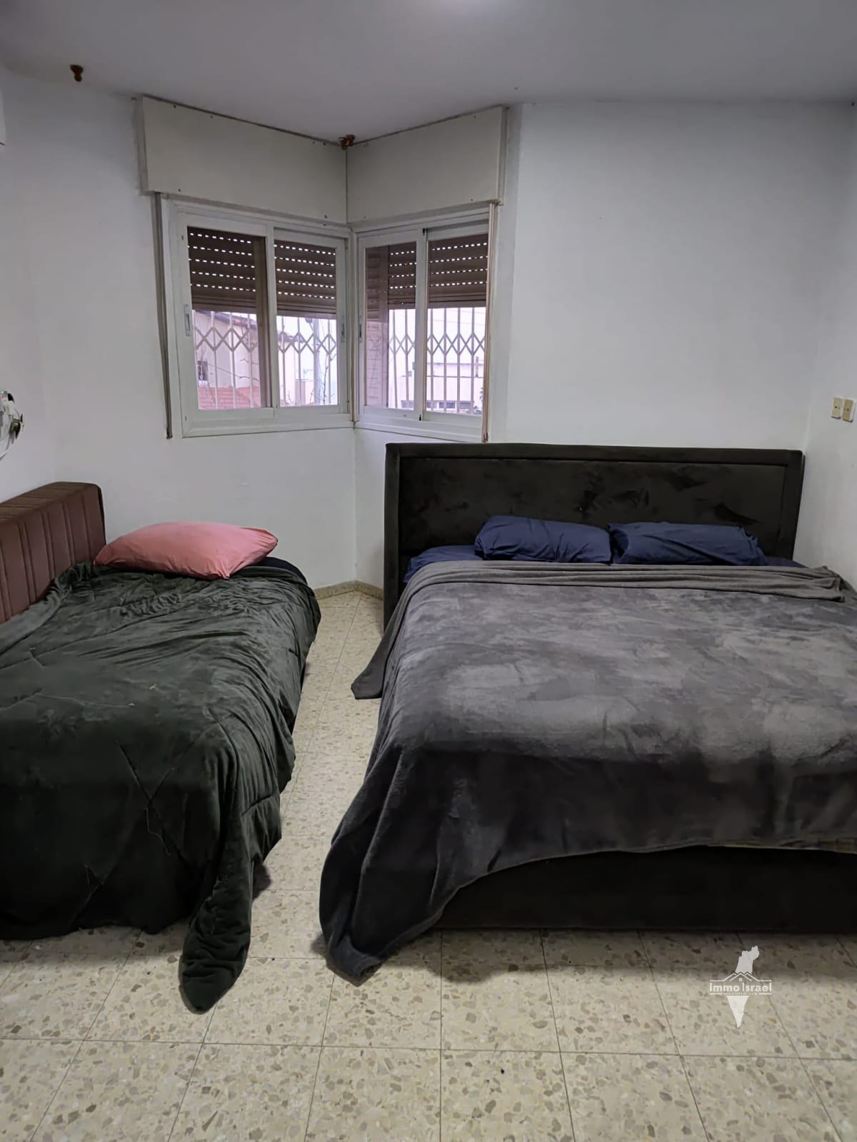 Вилла с 9 комнатами на продажу на улице Хар Арбель, Цфат