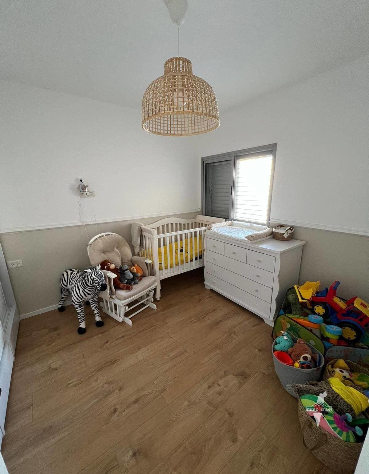 Квартира с 5 комнатами на продажу на улице Нафтали Герц Имбер, Нетания