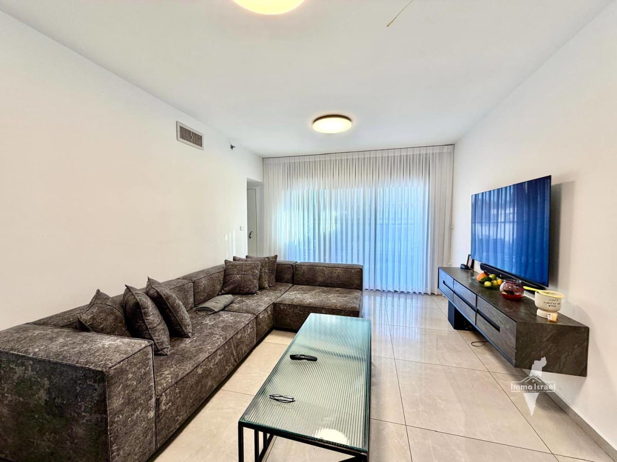 Квартира с 4 комнатами на продажу на улице Бальфур, Нетания