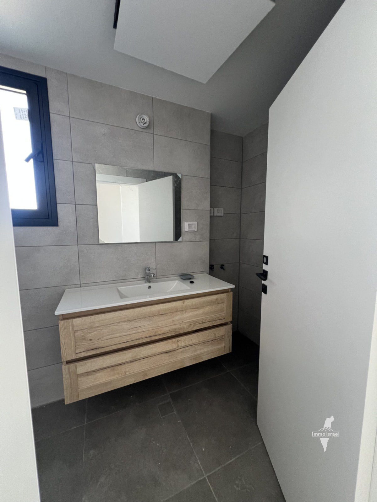 4-Room Duplex For Sale On Dizengoff Street, Tel Aviv