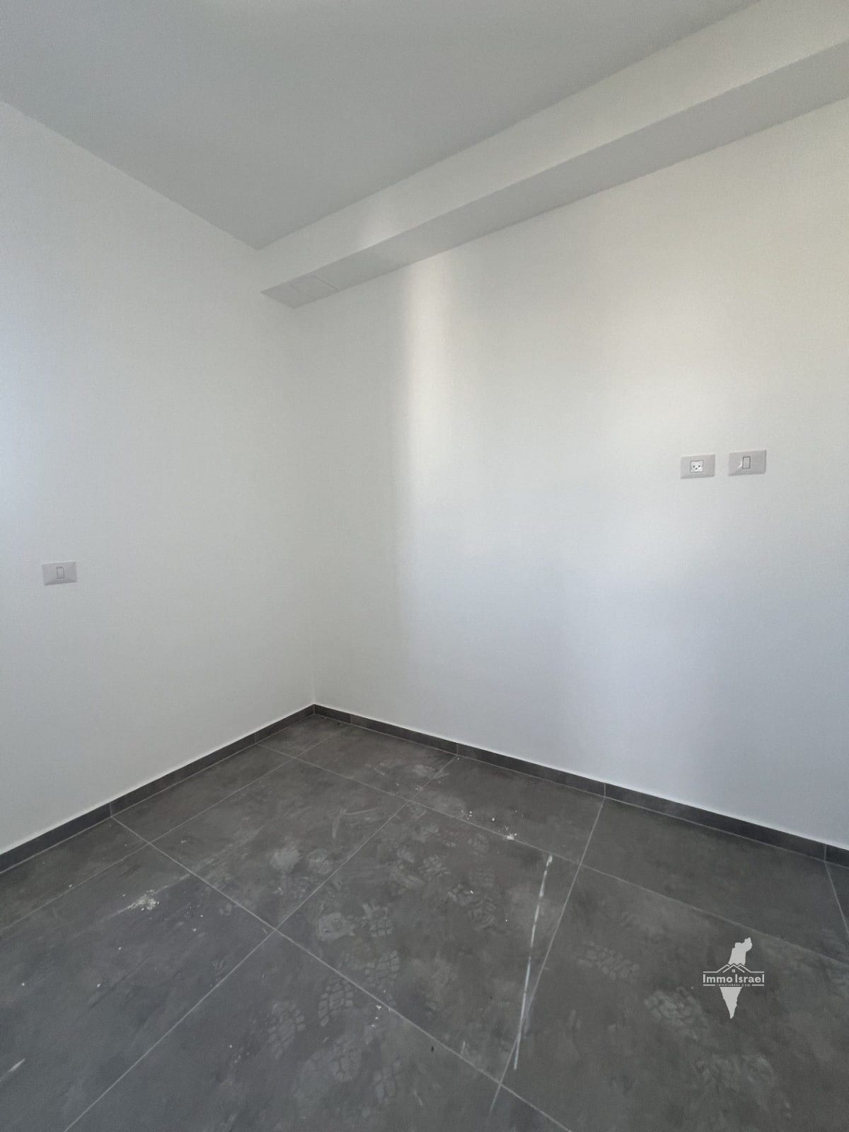 4-Room Duplex For Sale On Dizengoff Street, Tel Aviv