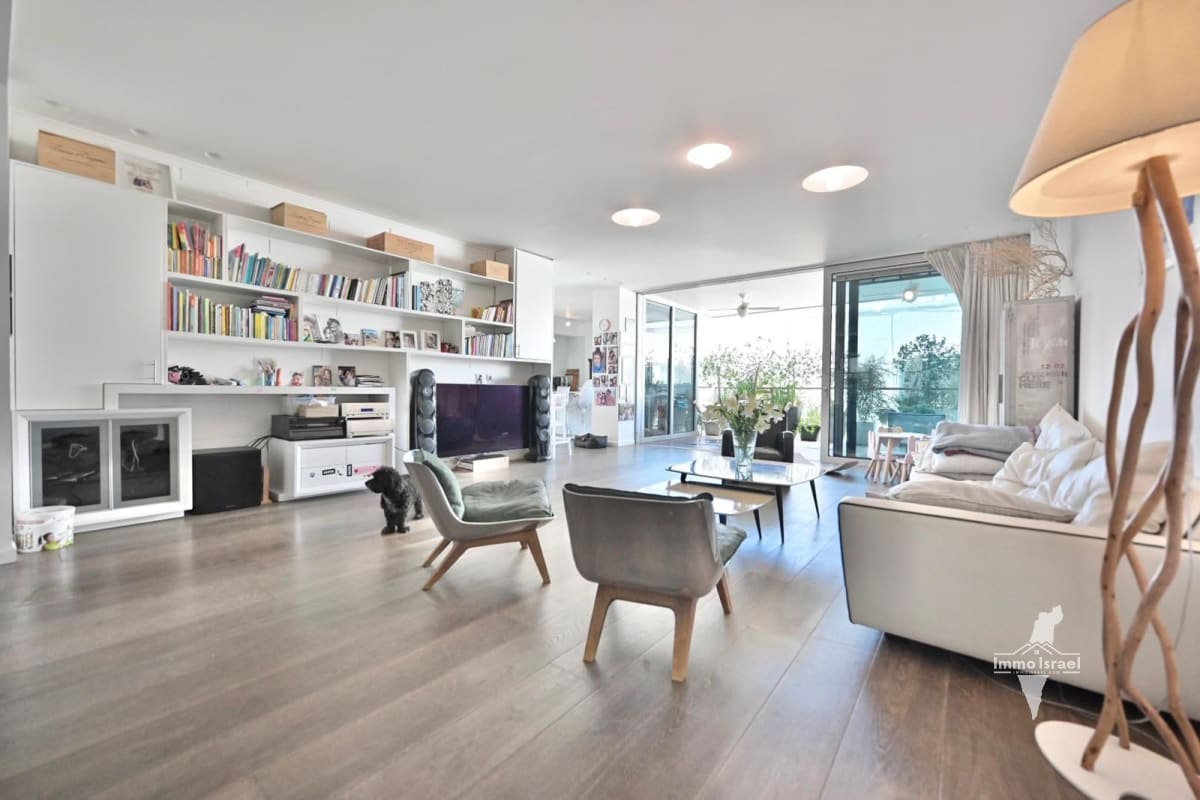 3.5-Room Apartment For Sale On Antokolski Street, Tel Aviv