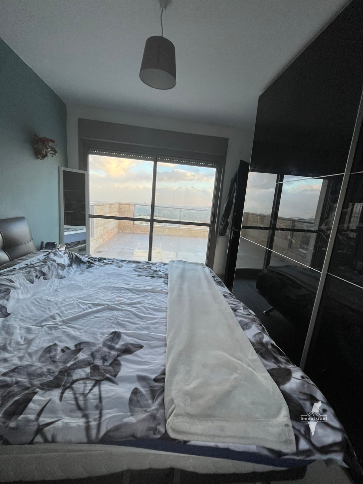 6-Room Penthouse For Sale On Yafe Nof Street, Kokhav Yaakov