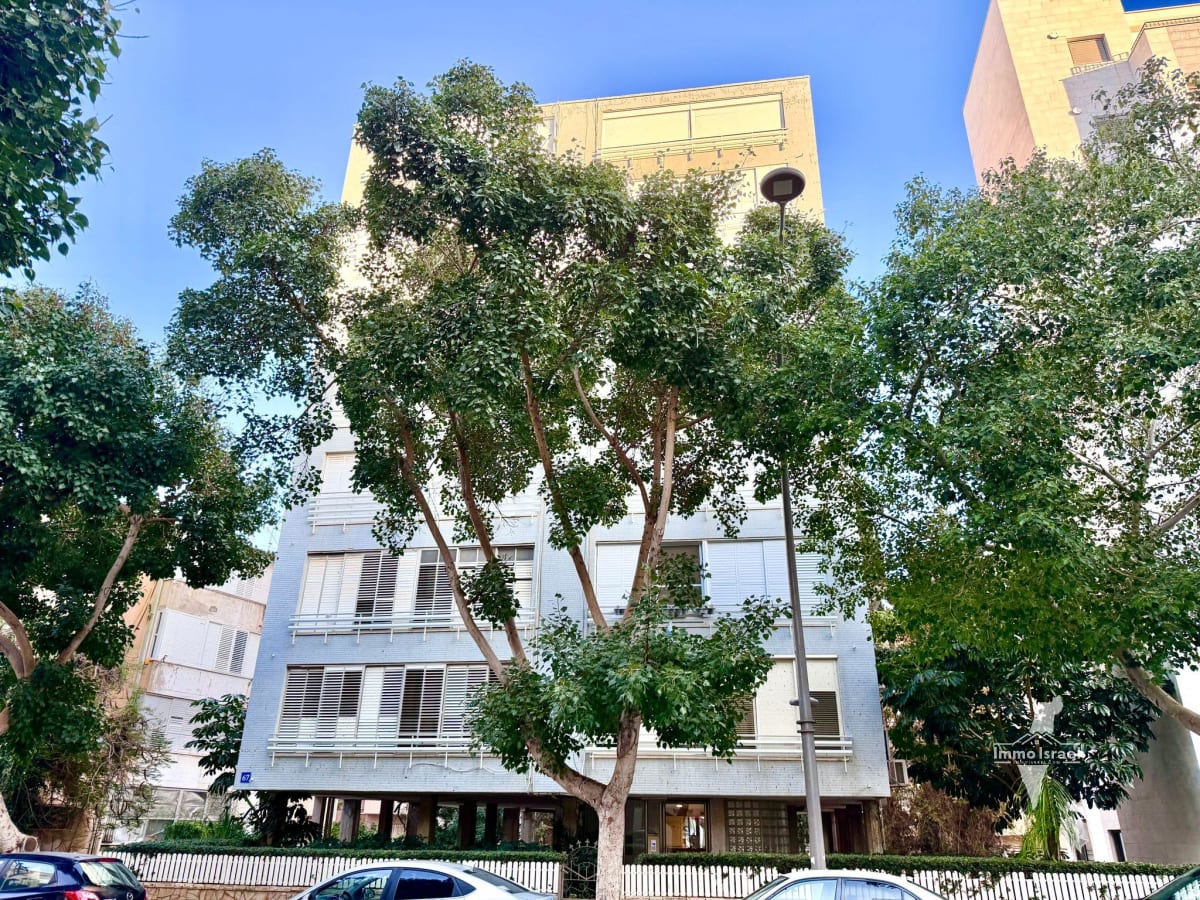 Квартира с 3 комнатами на продажу на улице Смилански, Нетания