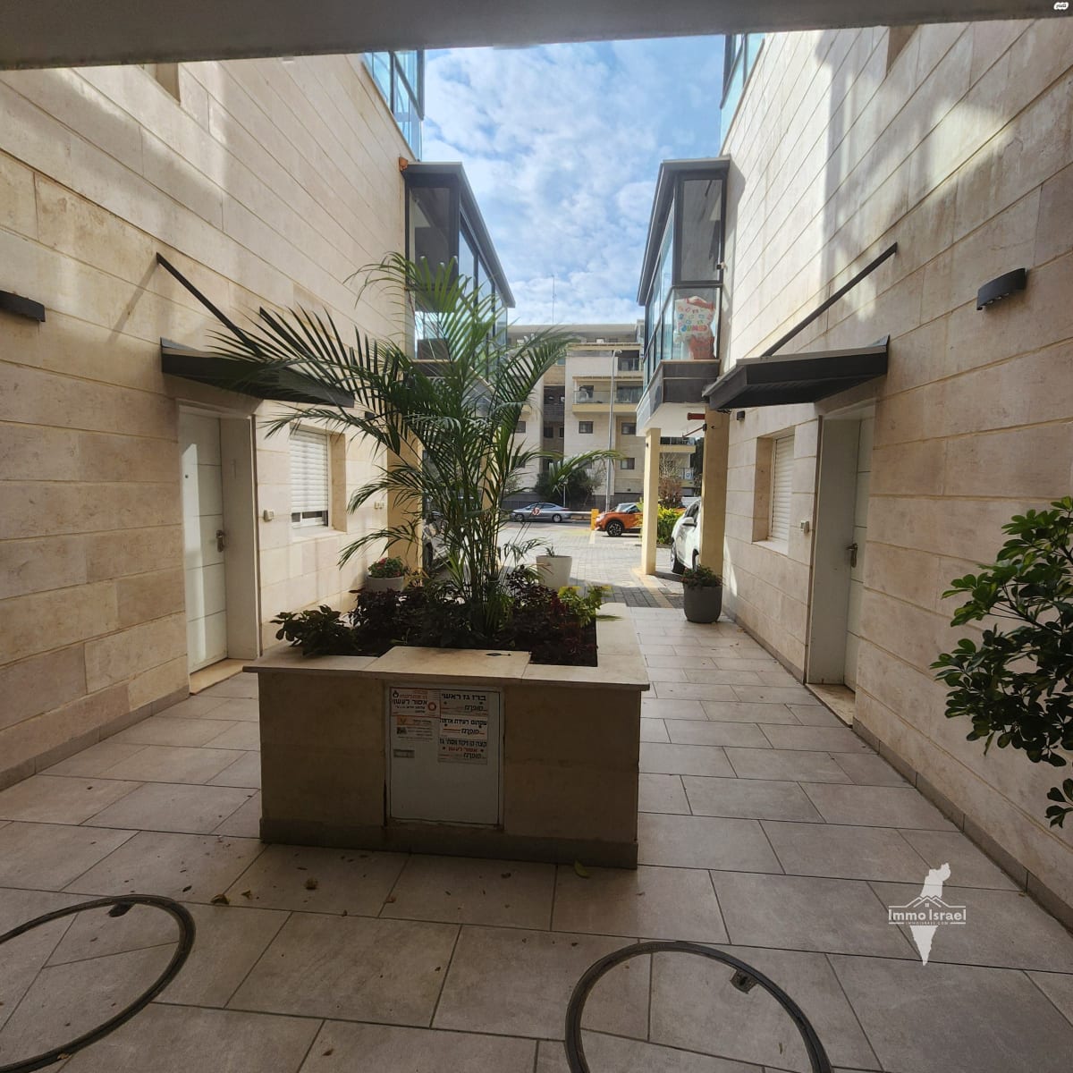 4-Room Apartment For Sale On HaKharuv Street, Tirat Carmel
