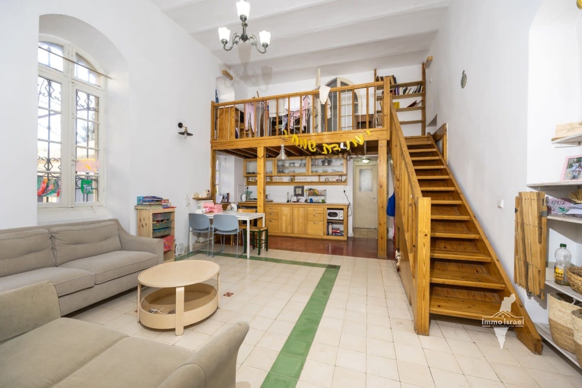 8-Room Garden Apartment For Sale On Daniel Street, Jerusalem