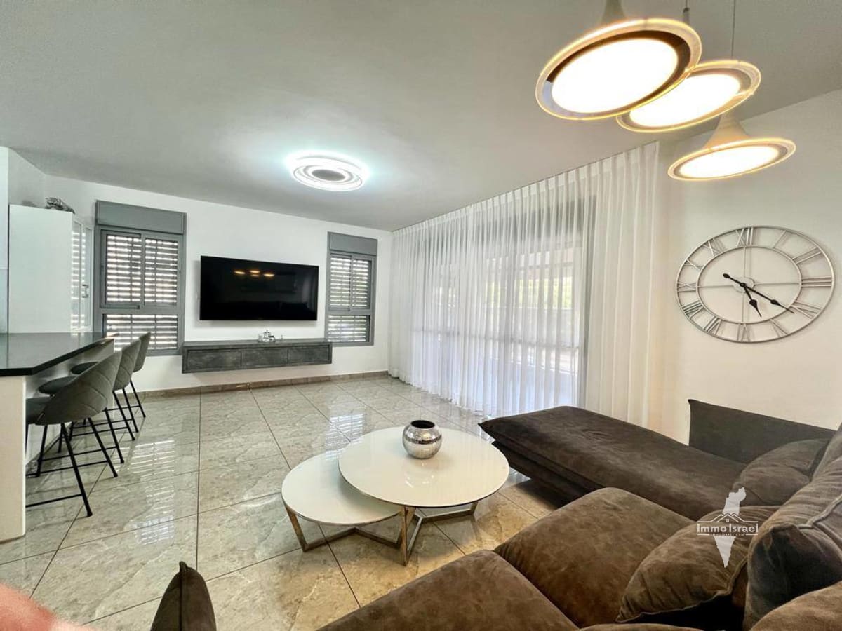 квартира-4-комнаты-продажа-улица-соколов-нетания