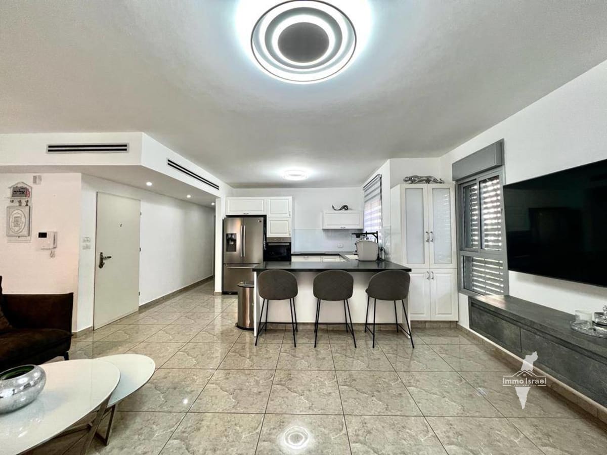 квартира-4-комнаты-продажа-улица-соколов-нетания