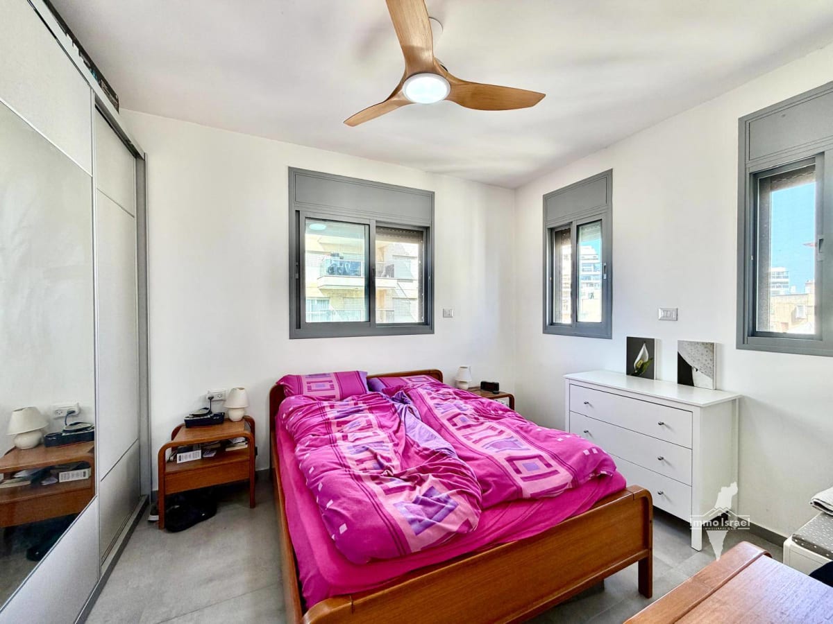 Квартира с 5 комнатами на продажу на улице Элиягу Голомб, Нетания