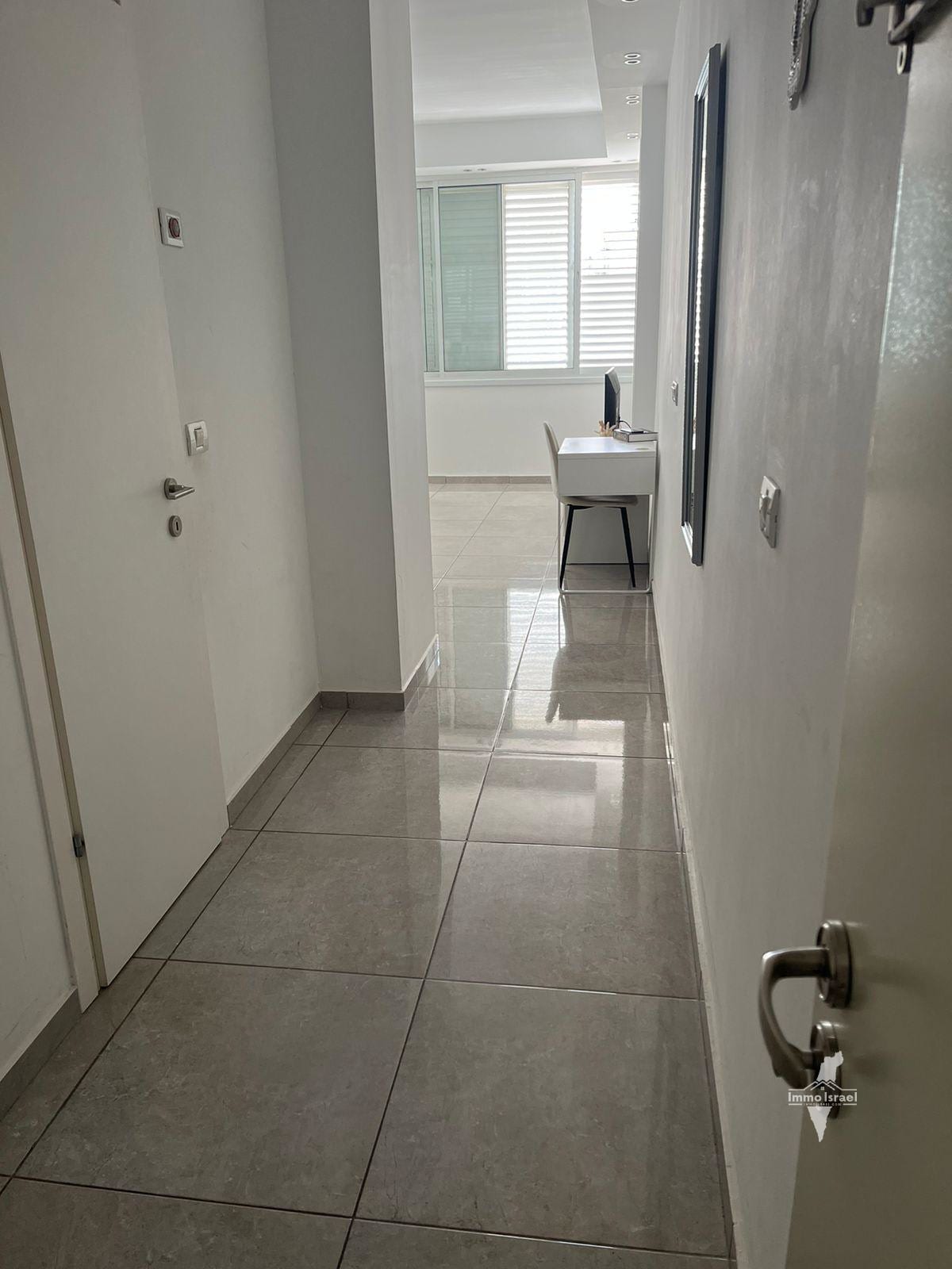 Квартира с 2 комнатами на продажу на улице Ха-Галиль, Нетания