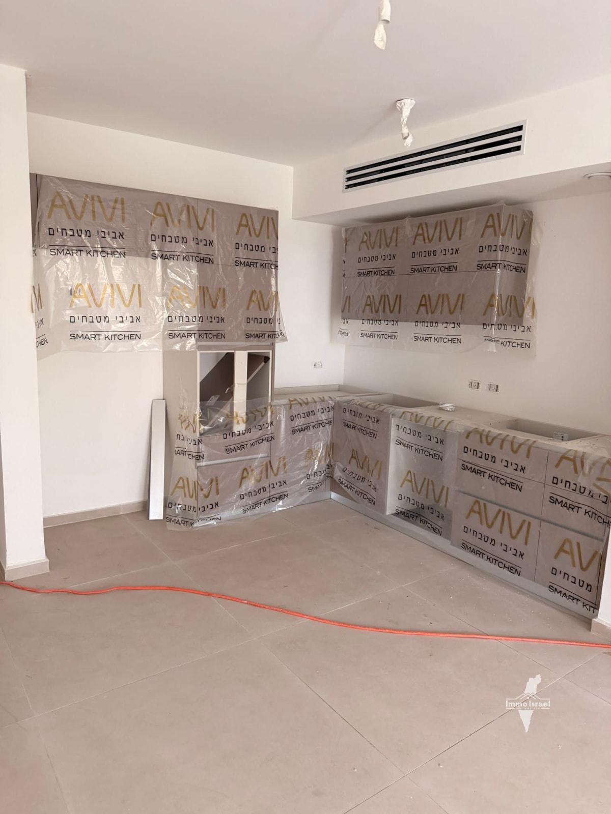 דירת 4 חדרים למכירה ברחוב הסבוראים, תל אביב