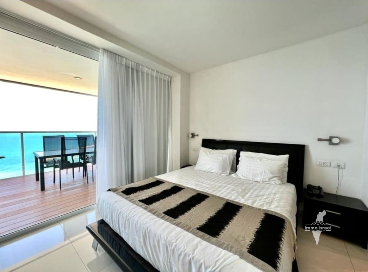 Holiday Apartment For Sale On Sderot Oved Ben Ami, Netanya