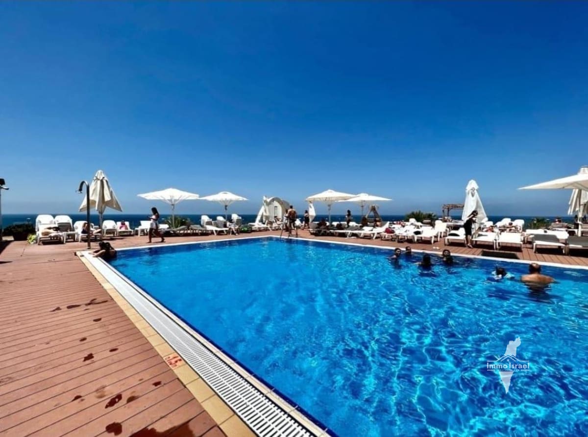 Holiday Apartment For Sale On Sderot Oved Ben Ami, Netanya