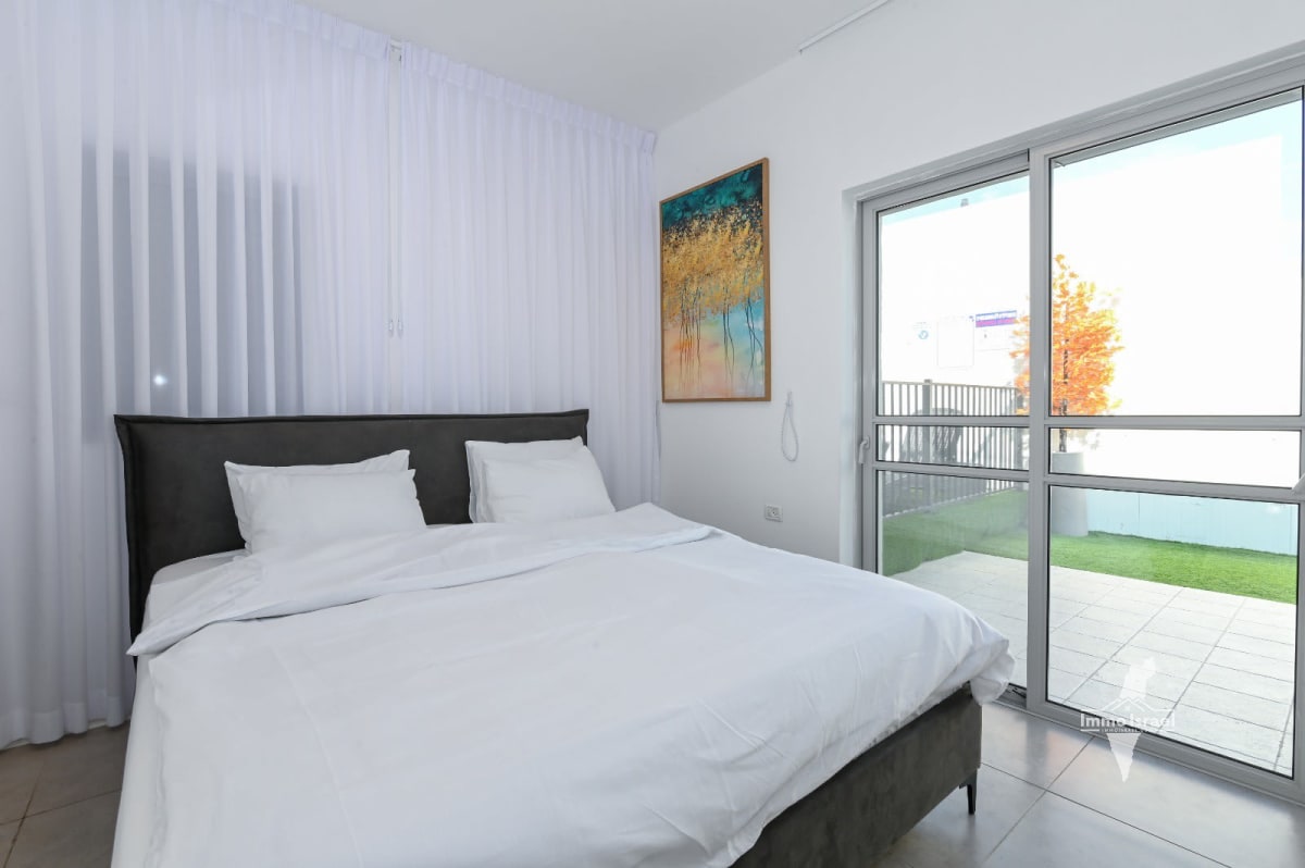 Luxury Boutique Villa Overlooking the Sea of Galilee