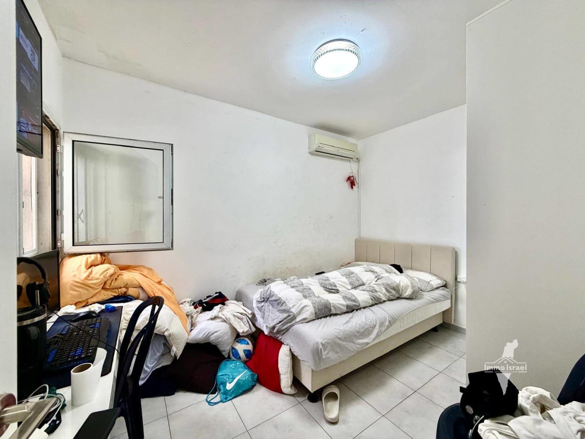 4.5-Room Apartment For Sale On HaAri Street, Netanya