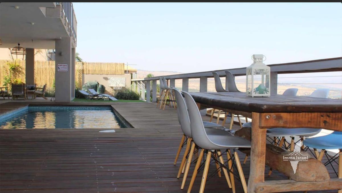 6-Room Semi-Detached House For Sale In Migdal