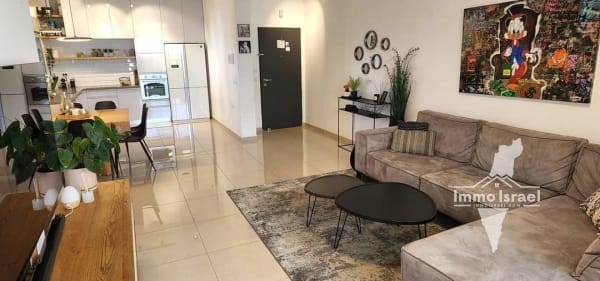 For Sale: 4-Room Apartment at 4 Orloff Street, North Tel Aviv