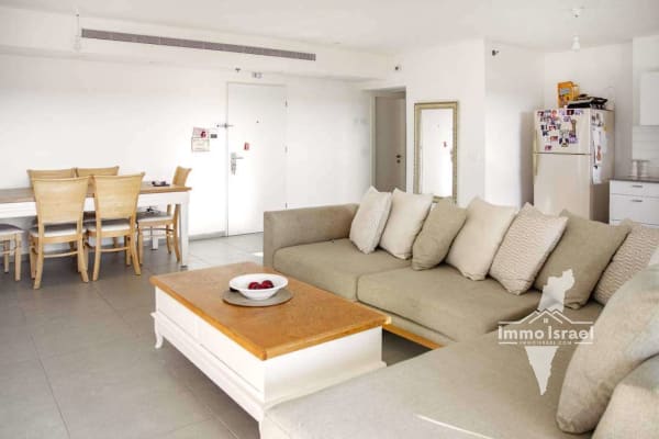 5-room apartment for sale in Yuval