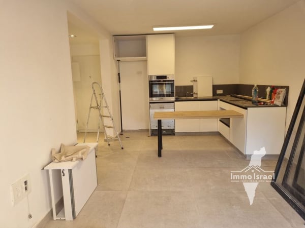 For Sale: 3.5-Room Apartment in Armon Hanatziv-Talpiot Mizrah, Jerusalem