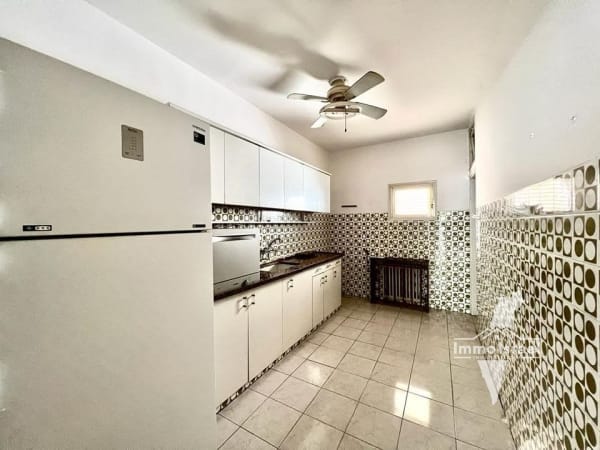 For Sale: 4-Room Apartment on Smilansky Street, Netanya