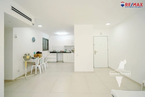 למכירה דירת 4 חדרים ברחוב גפן, חריש