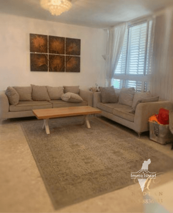 For Rent: 4-Room Apartment in Kfar Ganim Bet, Petah Tikva