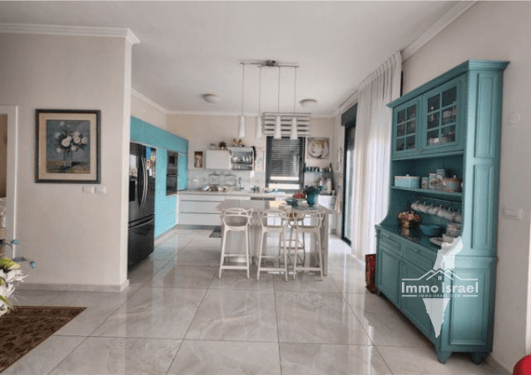 À louer : Penthouse de 5 pièces à Gilo, Jérusalem