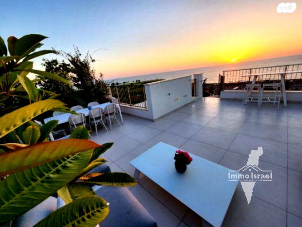 Penthouse avec vue sur la mer dans la rue Ha-Ogen, Tel Aviv-Yafo