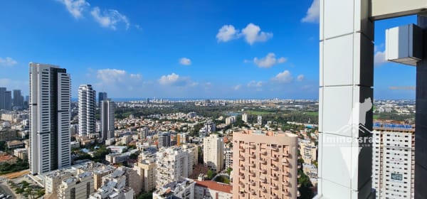 Bel appartement de 4 pièces avec vue sur la mer à vendre, Ramat Gan