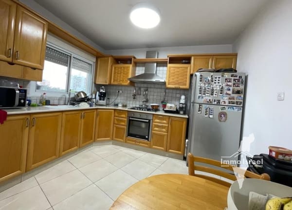 4-Room Apartment for Sale in Ashkelon