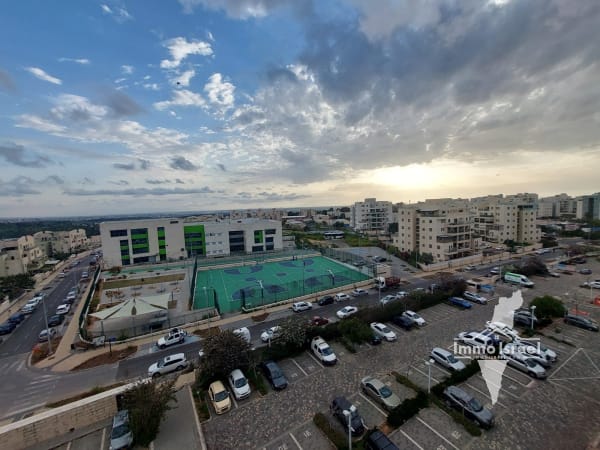 5-комнатная квартира на продажу на улице Зайит 7, Хариш