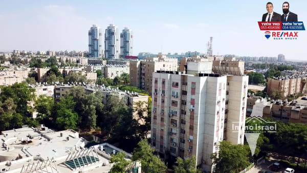 3-Room Apartment for Sale with Elevator at Rahvat Radak, Be'er Sheva