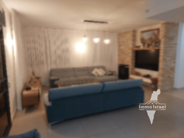 4-Room Penthouse for Sale at 17 Ha-Rav Kirstein Street, Afula