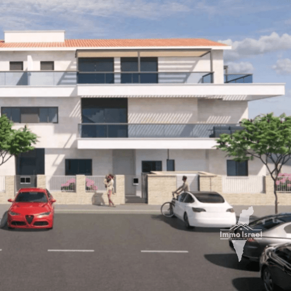 New 8-Room Duplex for Sale in Tiv'on Neighborhood, Kiryat Tiv'on