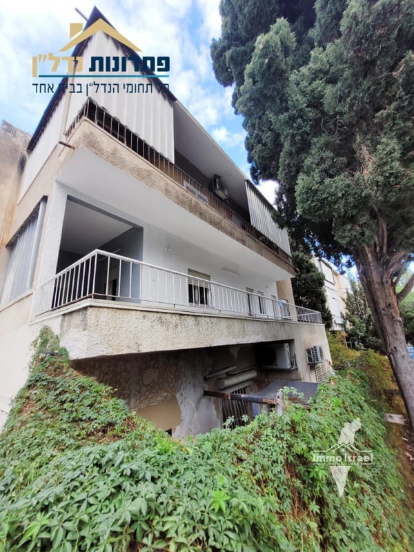 4-Room Apartment for Rent at Bar Giyora Street, Haifa