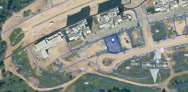 Corner plot for sale on Eyelet Ha-Shakhar Street, Netivot