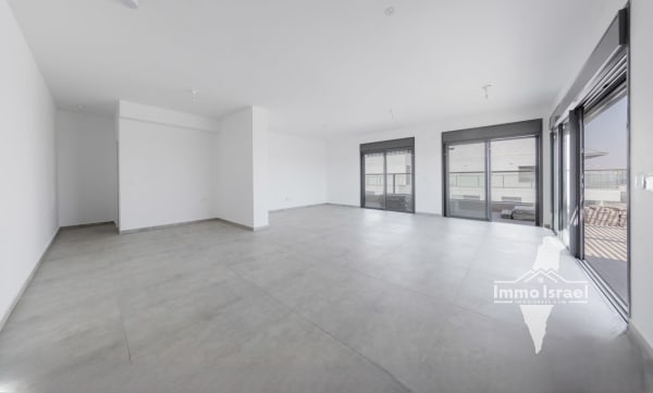 5-room penthouse for sale on Carmel Street, Or Yehuda