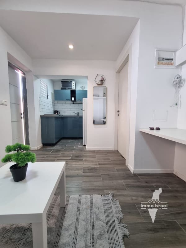 2-room housing unit for rent on Mish'ol HaNevatim Street, Be'er Sheva